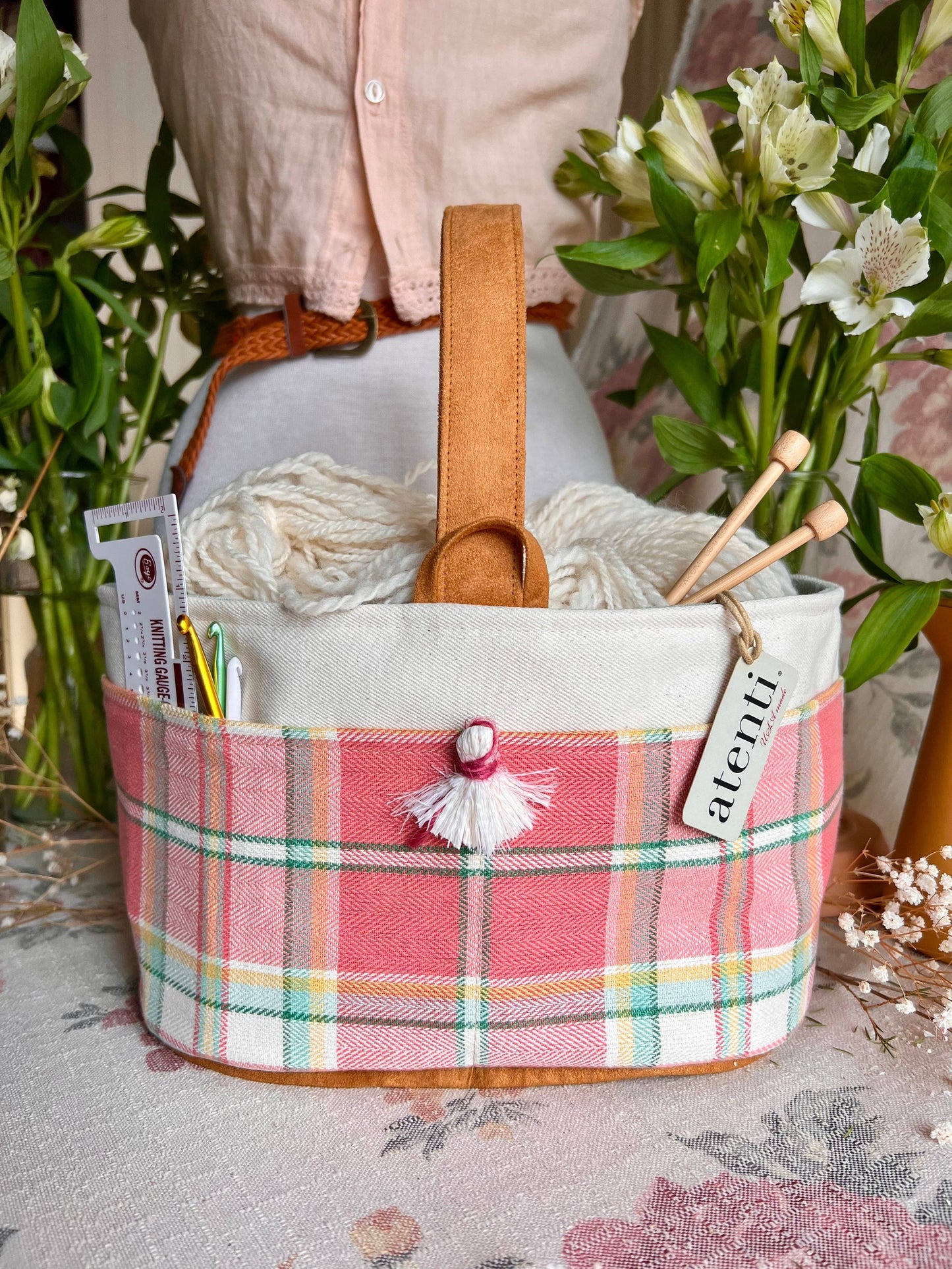 Knitting and Crochet Organizer Project Bag, Bubblegum Caddy
