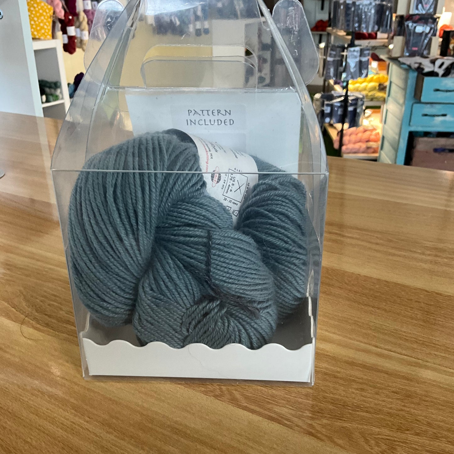 Falling Leaves Scarf Kit